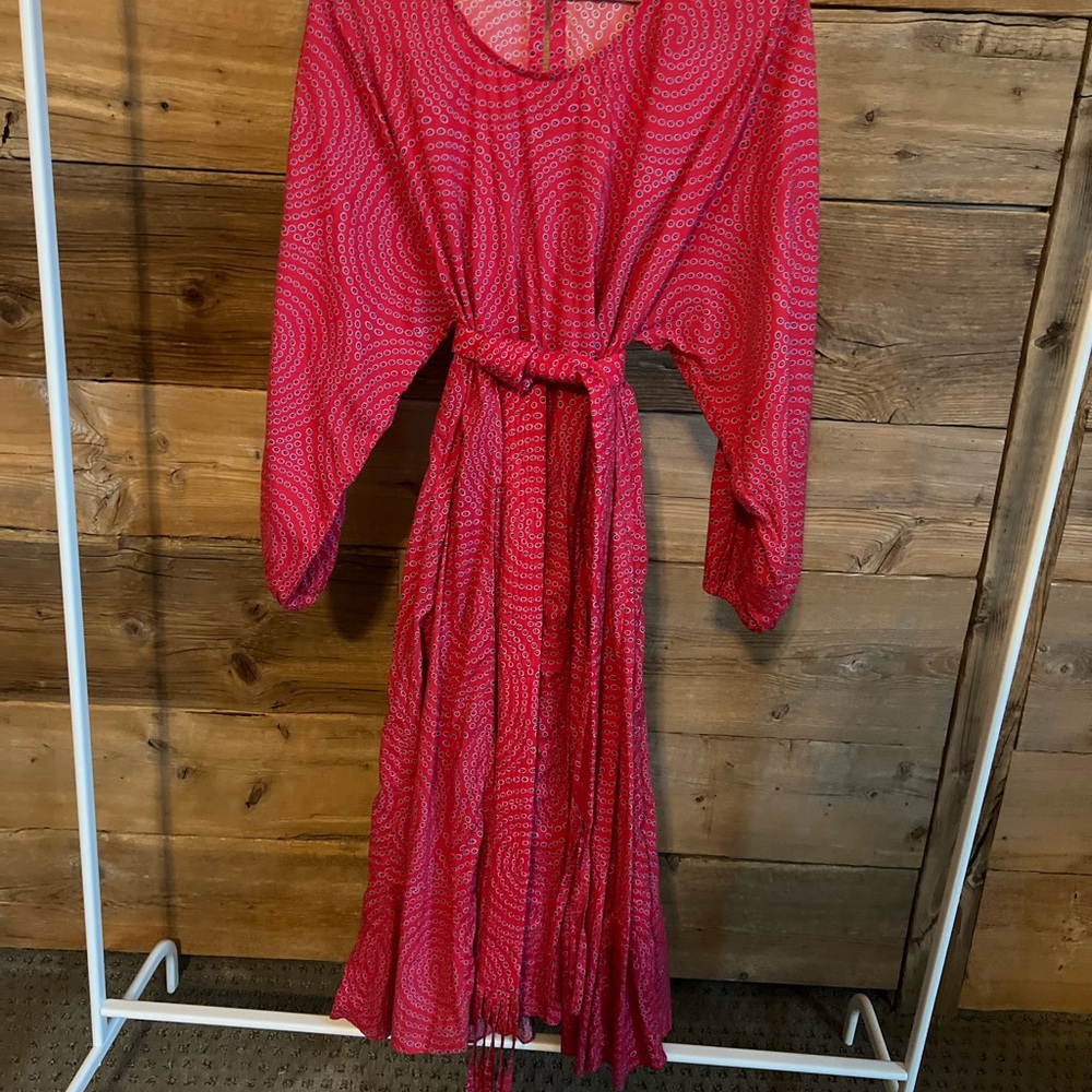 Rhode midi dress with belt-excellent condition!